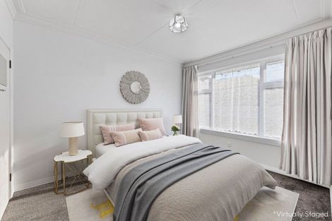 Photo of property in 9 Winston Place, Kew, Dunedin, 9012