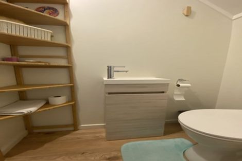 Photo of property in 10/15 Andersons Road, Oteha, Auckland, 0632