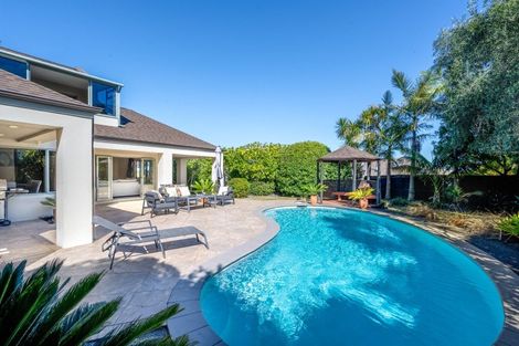 Photo of property in 24 Santa Cruz Drive, Shamrock Park, Auckland, 2016