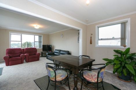 Photo of property in 69 Mould Street, Waitara, 4320
