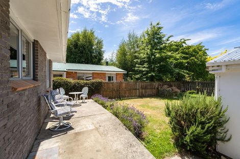 Photo of property in 2 Park Lane, Omarama, 9412