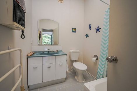 Photo of property in 13 Seaview Lane, Wainui, Akaroa, 7582