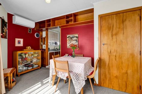 Photo of property in 2/4 Standish Street, New Plymouth, 4310