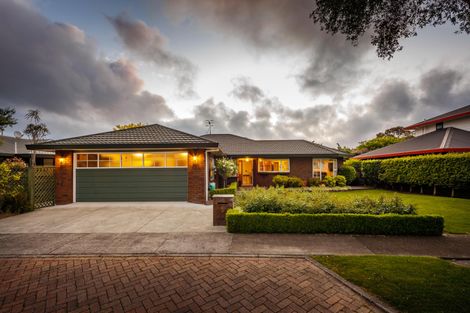 Photo of property in 5 Olive Grove, Highbury, Palmerston North, 4412