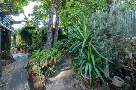 Photo of property in 76 Latham Street, Marewa, Napier, 4110