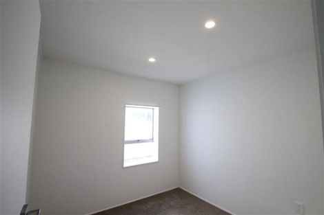 Photo of property in 606 Glenfield Road, Bayview, Auckland, 0629