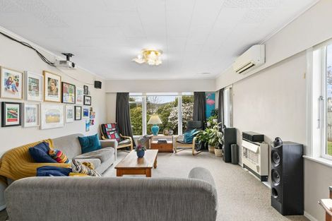 Photo of property in 185 Wainuiomata Road, Wainuiomata, Lower Hutt, 5014
