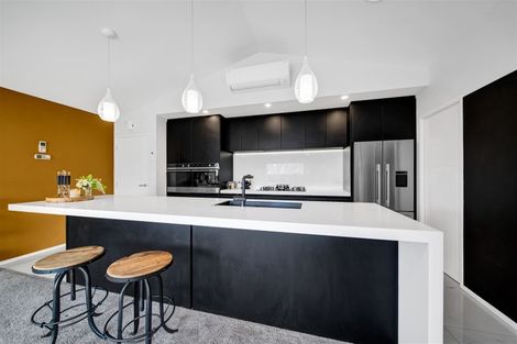 Photo of property in 36 Fernbrook Drive, Hurworth, New Plymouth, 4310