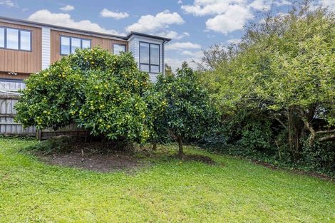 Photo of property in 20 Bellringer Road, Massey, Auckland, 0614