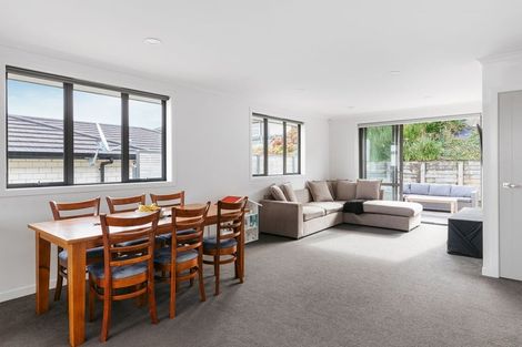 Photo of property in Waterview Estate, 5/4 Greystone Place, Omokoroa, 3114