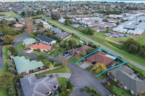 Photo of property in 25 Stella Court, Paraparaumu, 5032