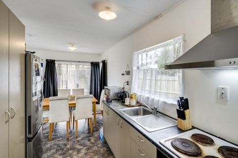 Photo of property in 6a Kilkee Terrace, Flaxmere, Hastings, 4120