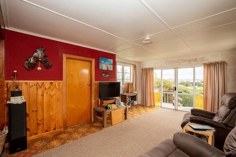 Photo of property in 17 Kerepehi Town Road, Kerepehi, Paeroa, 3671