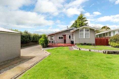 Photo of property in 14 Konini Street, Inglewood, 4330