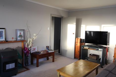 Photo of property in 13 Emere Place, Meremere, Mercer, 2474