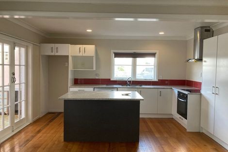 Photo of property in 23a Great South Road, Manurewa, Auckland, 2102