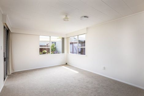 Photo of property in 7a Evelyn Place, Welbourn, New Plymouth, 4310