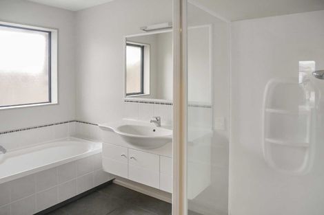 Photo of property in 7 Crocus Lane, Aidanfield, Christchurch, 8025