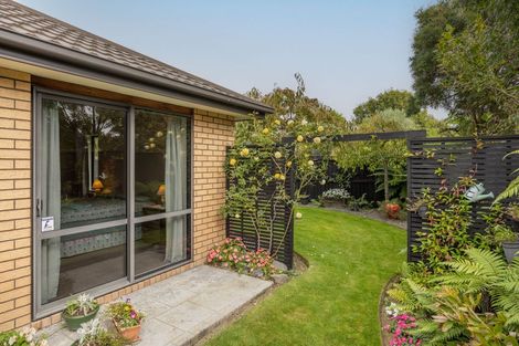 Photo of property in 61 Grimseys Road, Redwood, Christchurch, 8051