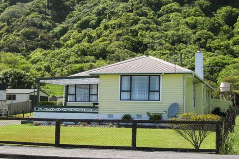 Photo of property in 15 Torea Street, Granity, 7823