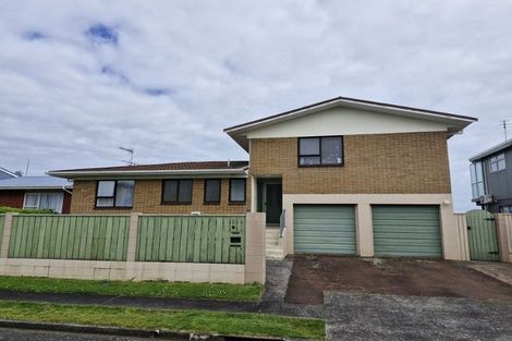 Photo of property in 6 Carver Place, Lynmouth, New Plymouth, 4310