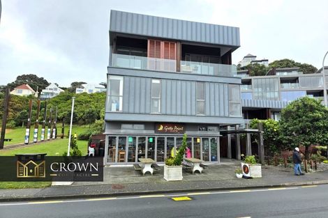Photo of property in Patent 326 Apartments, 326 Evans Bay Parade, Hataitai, Wellington, 6021