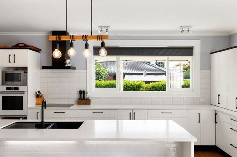 Photo of property in 18 Thornton Road, Cambridge, 3434