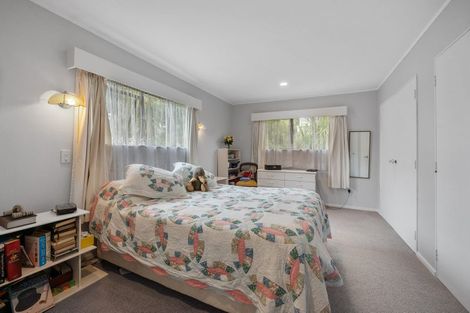 Photo of property in 2/51 Deep Creek Road, Waiake, Auckland, 0630