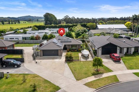 Photo of property in 27 Leet Crescent, Papamoa Beach, Papamoa, 3118