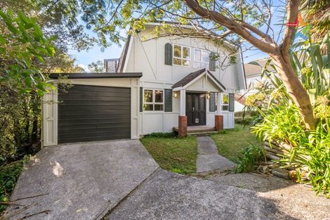 Photo of property in 94 Normandale Road, Normandale, Lower Hutt, 5010