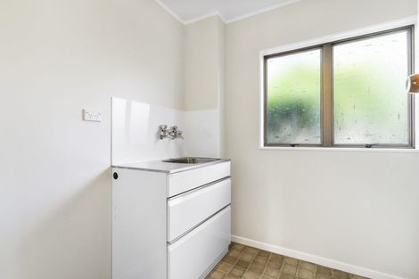 Photo of property in 8 Taihiki Road, Clarks Beach, 2122