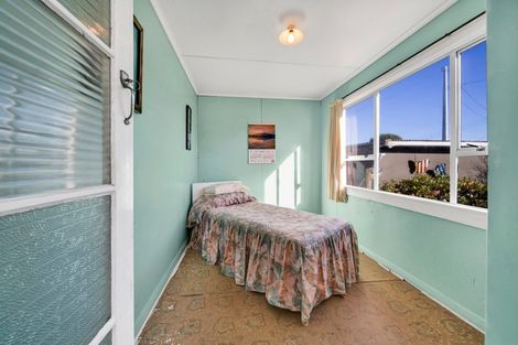 Photo of property in 7 Lincoln Street, Patea, 4520