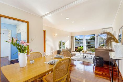 Photo of property in 2/61 Royal View Road, Te Atatu South, Auckland, 0610