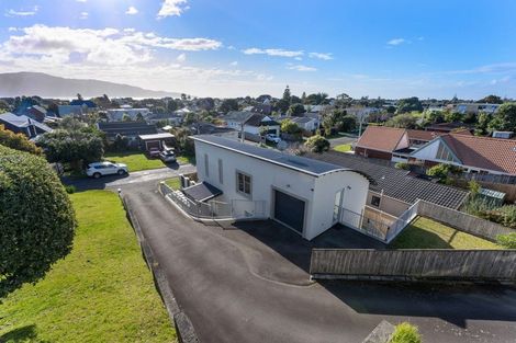 Photo of property in 14b Falla Street, Paraparaumu Beach, Paraparaumu, 5032