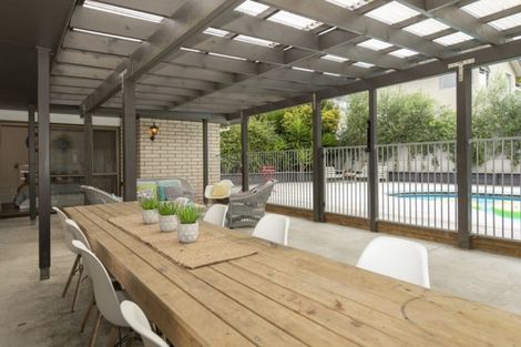 Photo of property in 15 Endeavour Avenue, Welcome Bay, Tauranga, 3112