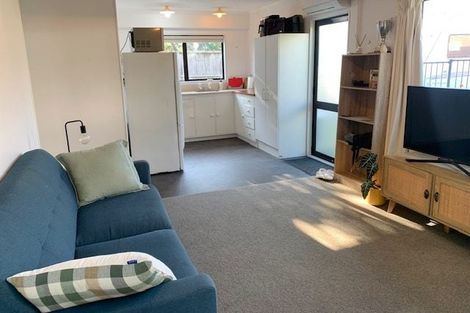 Photo of property in 806a Papamoa Beach Road, Papamoa Beach, Papamoa, 3118