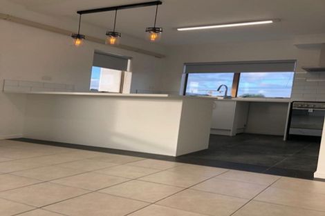 Photo of property in 3/762 Beach Road, Browns Bay, Auckland, 0630