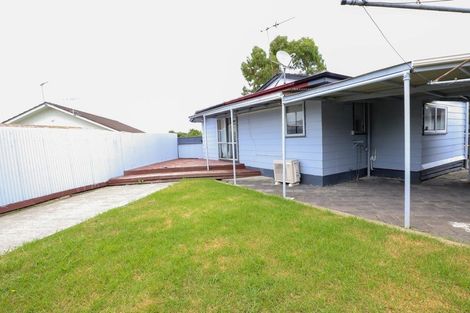 Photo of property in 12 Secretariat Place, Randwick Park, Auckland, 2105
