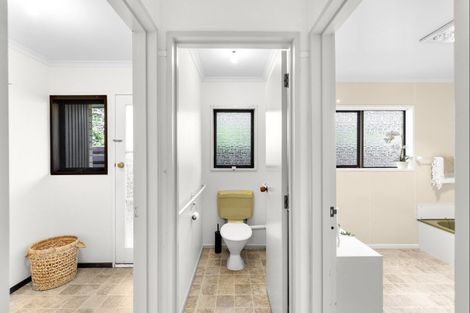 Photo of property in 31 Akaroa Avenue, Awapuni, Palmerston North, 4412