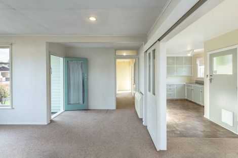 Photo of property in 9 Jones Place, Masterton, 5810