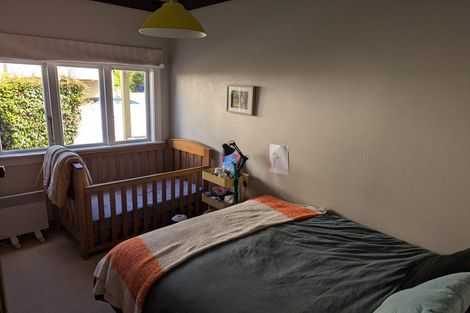 Photo of property in 16a Kowhai Road, Campbells Bay, Auckland, 0630