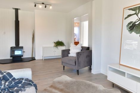 Photo of property in 7 Doment Crescent, Orewa, 0931