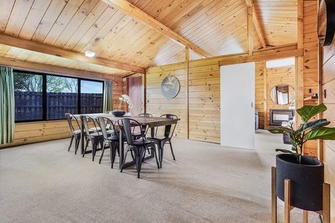 Photo of property in 40b Hillcrest Road, Hillcrest, Hamilton, 3216