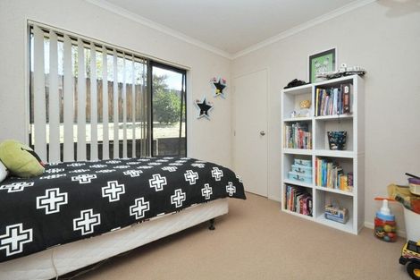 Photo of property in 30 Skelton Avenue, Randwick Park, Auckland, 2105