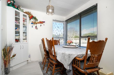 Photo of property in 9 Vanden Place, Henderson, Auckland, 0610