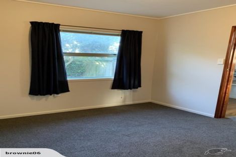 Photo of property in 7/21 Collins Avenue, Tawa, Wellington, 5028