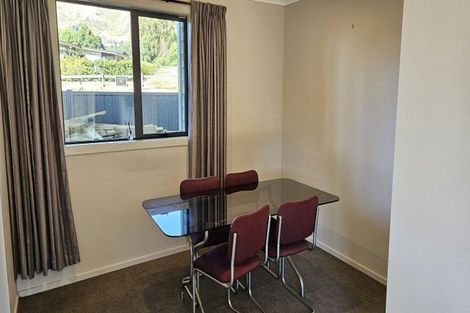 Photo of property in 17 Heuchan Lane, Wanaka, 9305