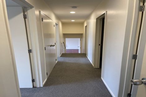 Photo of property in 6a Alma Street, Te Atatu South, Auckland, 0610