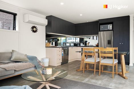 Photo of property in 108 Oxford Street, South Dunedin, Dunedin, 9012