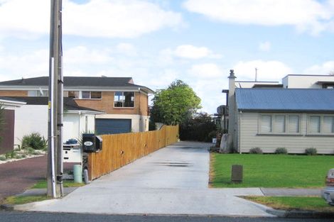 Photo of property in 19 Hattaway Avenue, Bucklands Beach, Auckland, 2012